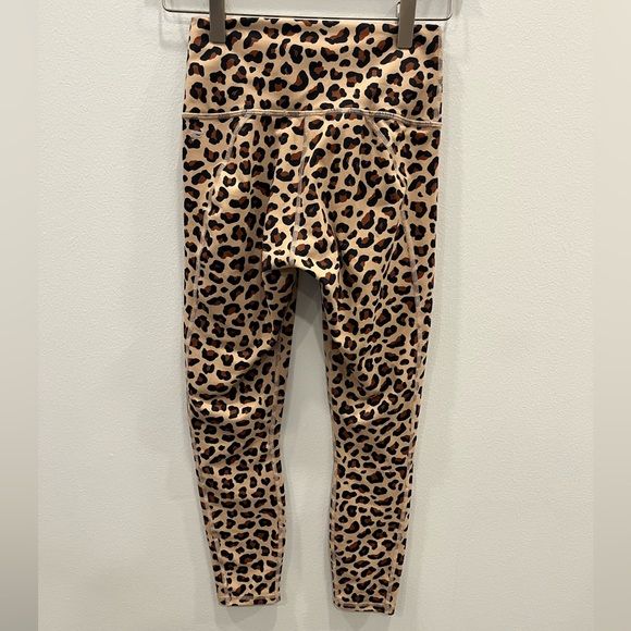 Fabletics Powerhold Cheetah Print Leggings - Picture 5 of 8